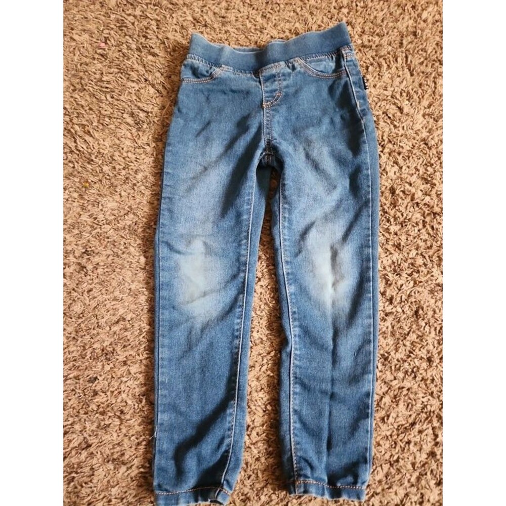 DKNY Girls Pull-on Jeans Size 5
